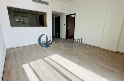 Apartment - 1 Bedroom - 2 Bathrooms for rent in Building T05 - Spain Cluster - International City - Dubai Apartment - 1 Bedroom - 2 Bathrooms for rent in Building T05 - Spain Cluster - International City - Dubai