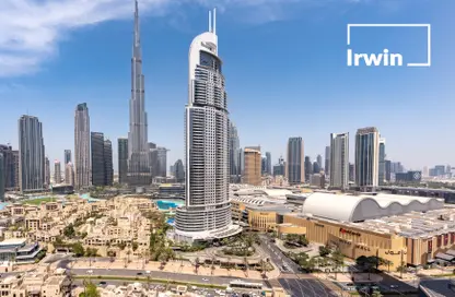 Apartment - 2 Bedrooms for rent in Burj Royale - Downtown Dubai - Dubai