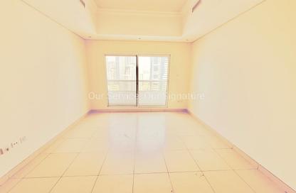 Apartment - 1 - 2 for rent in Al Waha Residence - Al Khan - Sharjah