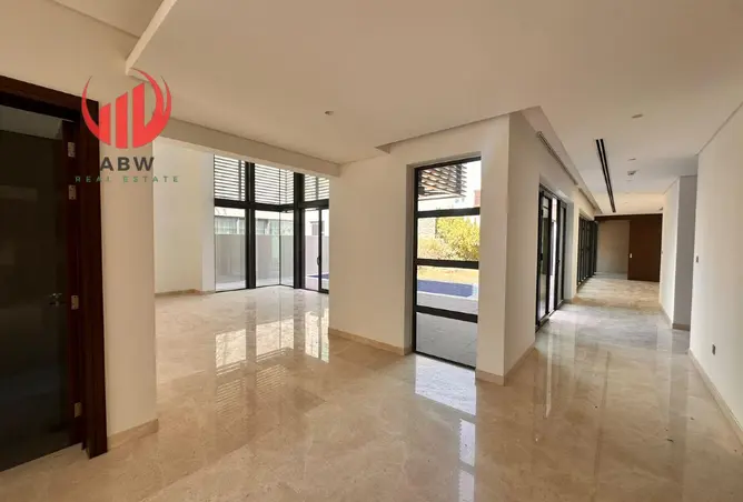 142861610 - Property Image 3