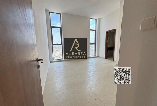 57378869 - Property Image 3