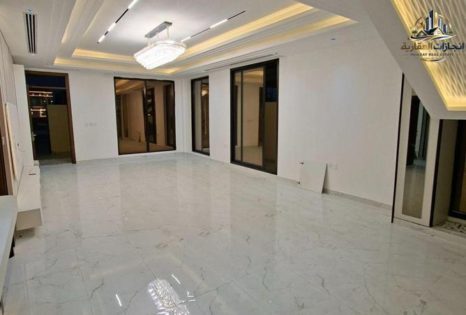 122438922 - Property Image 3