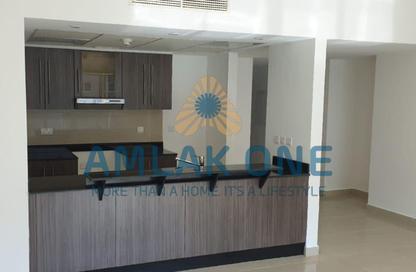 Apartment - 2 Bedrooms - 2 Bathrooms for sale in Tower 38 - Al Reef Downtown - Al Reef - Abu Dhabi