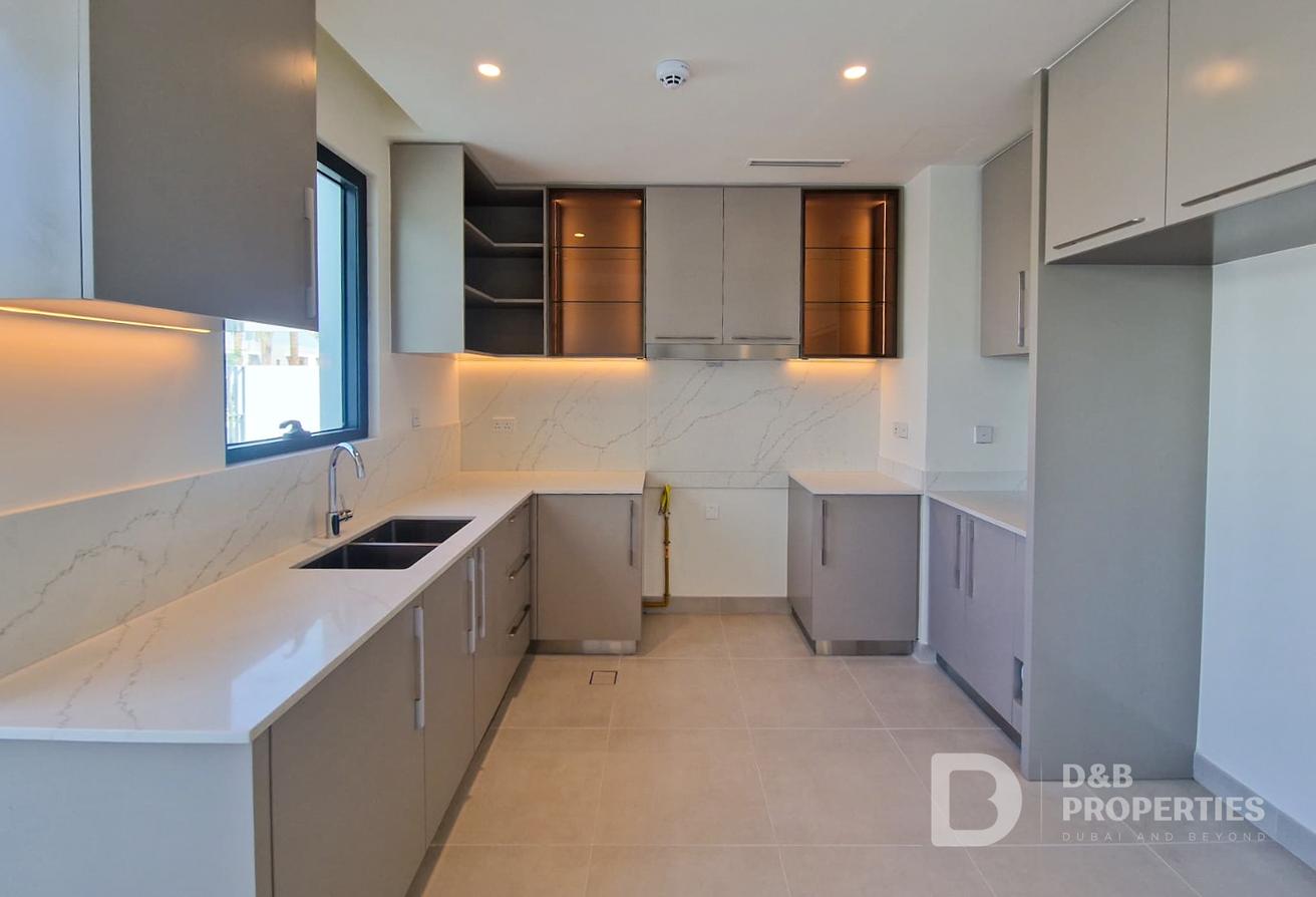 Stunning Family Home | Single Row | Brand New photo 6