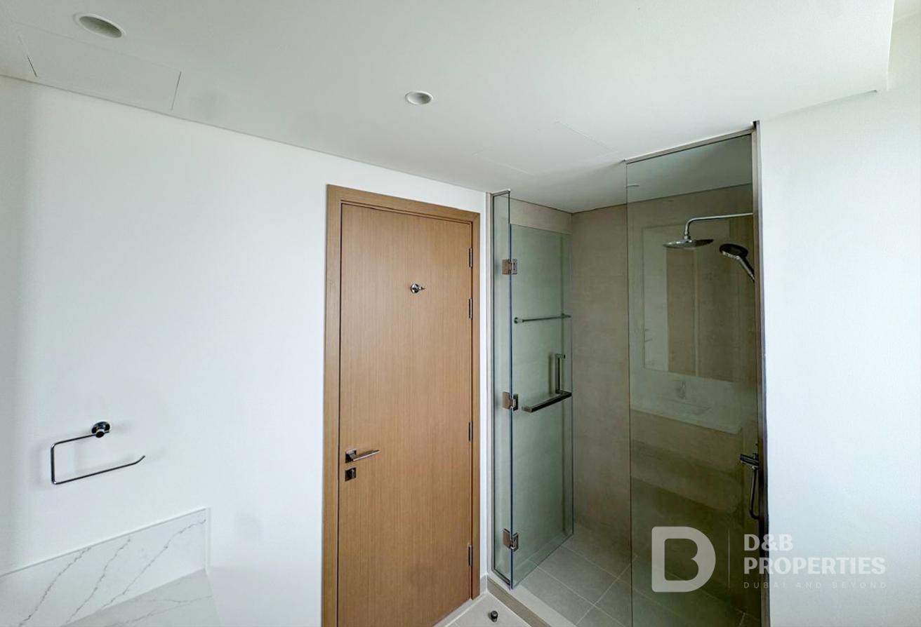 Stunning Family Home | Single Row | Brand New photo 20