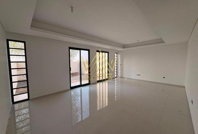 133880371 - Property Image 3