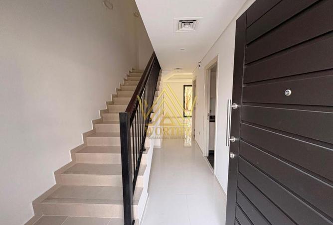 133880371 - Property Image 2
