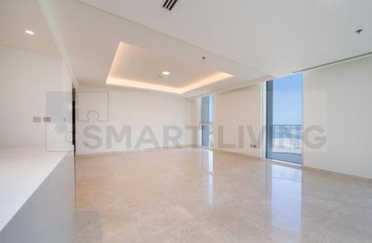 Apartment - 3 Bedrooms - 4 Bathrooms for sale in Palace Beach Residence Tower 2 - Palace Beach Residence - Emaar Beachfront - Dubai Harbour - Dubai