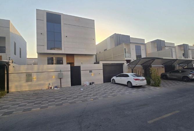 114612876 - Property Image 3