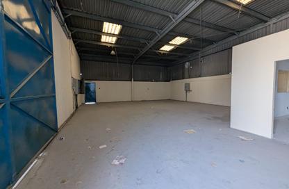Warehouse - Studio - 2 Bathrooms for rent in Al Quoz Industrial Area 2 - Al Quoz Industrial Area - Al Quoz - Dubai