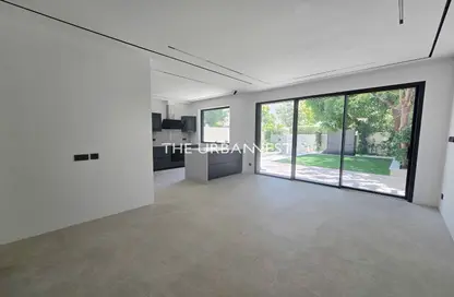 Villa - 2 Bedrooms - 3 Bathrooms for rent in Springs 5 - The Springs - Dubai