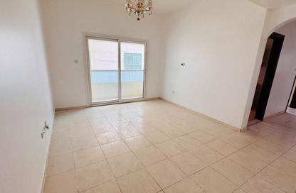 Apartment - 1 Bedroom - 2 Bathrooms for rent in Sara Tower - Al Majaz 3 - Al Majaz - Sharjah