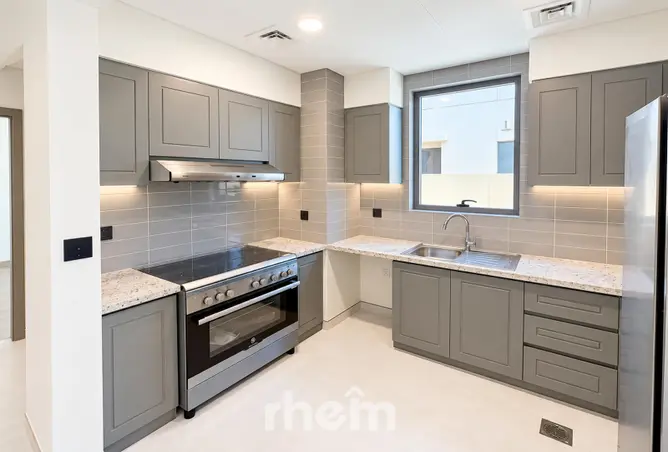 165536350 - Property Image 3