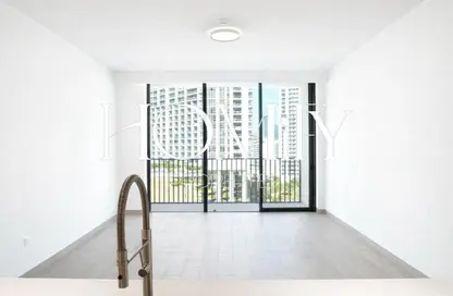 شقة - 3 غرف نوم - 4 حمامات للايجار في لوما بارك فيوز - منطقة 14 - قرية جميرا الدائرية - دبي