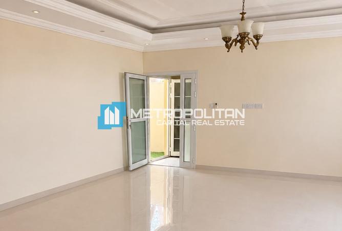 136073414 - Property Image 2