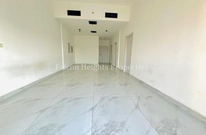 Apartment - 1 Bedroom - 2 Bathrooms for rent in Alamir Mashael - International City Phase 2 - Al Warsan 4 - Al Warsan - Dubai Apartment - 1 Bedroom - 2 Bathrooms for rent in Alamir Mashael - International City Phase 2 - Al Warsan 4 - Al Warsan - Dubai
