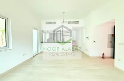 تاون هاوس - 3 غرف نوم - 4 حمامات للايجار في البدا كورتيارد - البدع - دبي