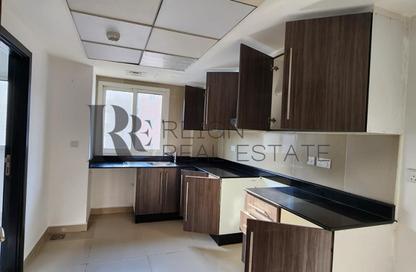 Apartment - 3 Bedrooms - 4 Bathrooms for sale in Tower 26 - Al Reef Downtown - Al Reef - Abu Dhabi