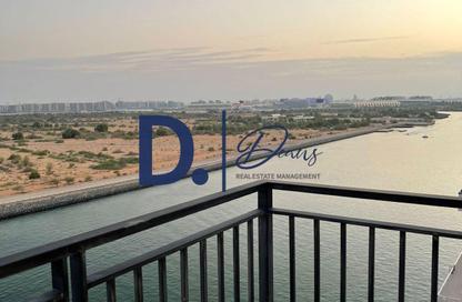 Apartment - 3 Bedrooms - 3 Bathrooms for rent in Waters Edge - Yas Island - Abu Dhabi