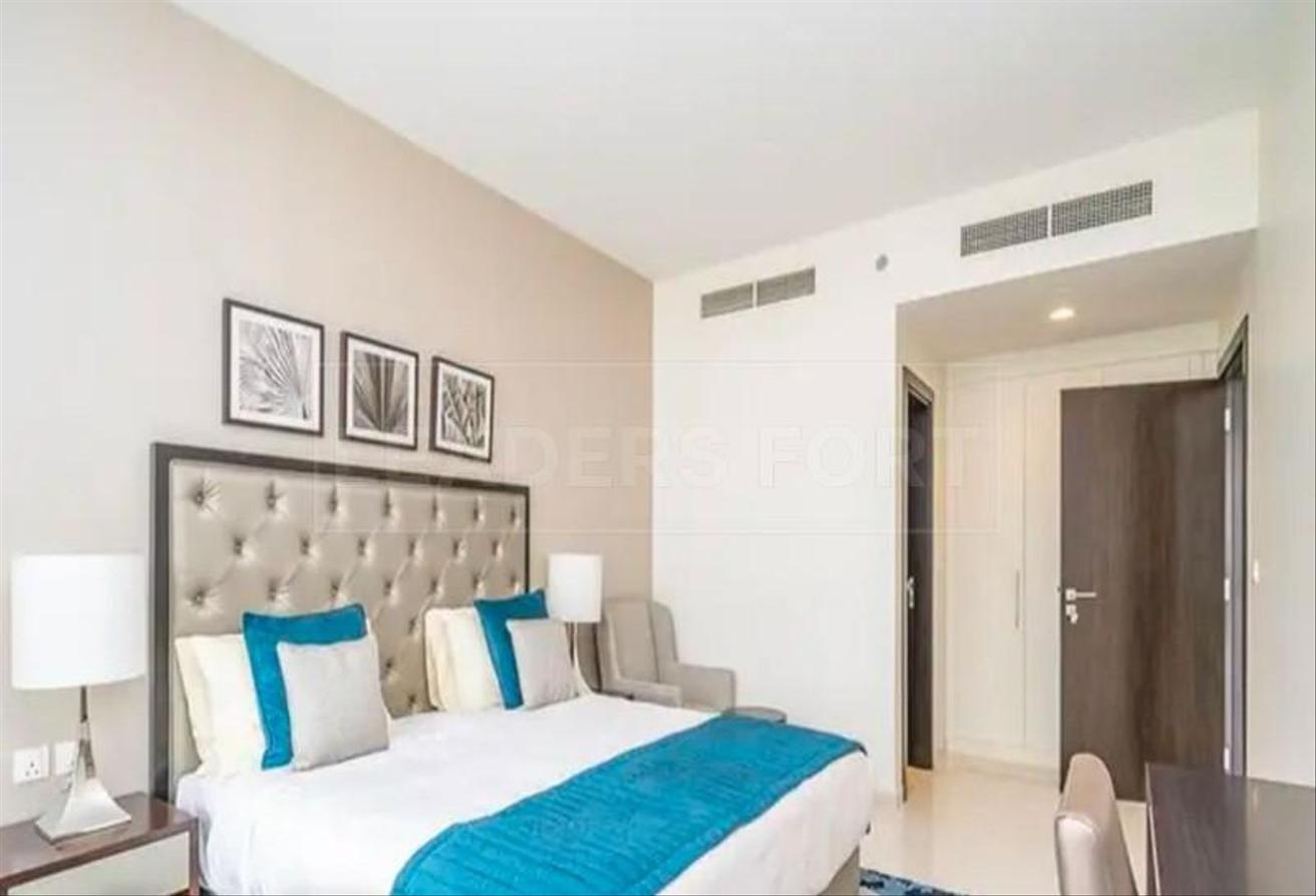 Fully Furnished | Spacious 1BR | 897.60 Sq.Ft photo 3