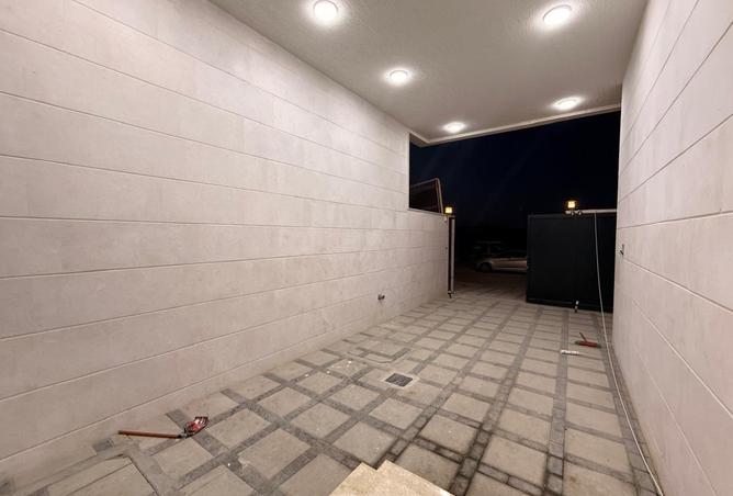 141001981 - Property Image 3