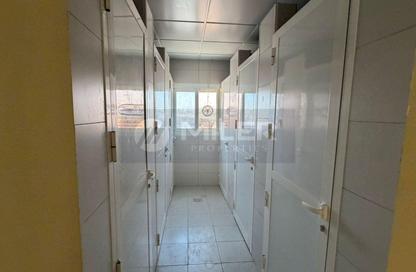 Labor Camp - Studio - 7+ Bathrooms for rent in Al Sajaa Industrial - Al Sajaa - Sharjah Labor Camp - Studio - 7+ Bathrooms for rent in Al Sajaa Industrial - Al Sajaa - Sharjah