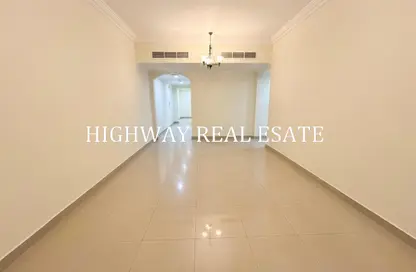 Apartment - 1 Bedroom - 2 Bathrooms for rent in Muwaileh 29 Building - Muwaileh - Sharjah