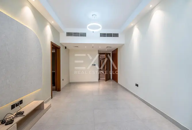 165042172 - Property Image 2