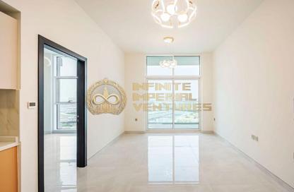 شقة - غرفة نوم - 1 حمام للايجار في سكايز من دانوب - ارجان - دبي