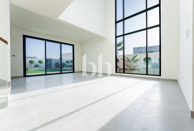 53572421 - صورة العقار 3