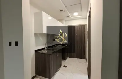 Apartment - 1 Bathroom for rent in Rukan Tower B - Rukan Tower - Rukan - Dubai Apartment - 1 Bathroom for rent in Rukan Tower B - Rukan Tower - Rukan - Dubai