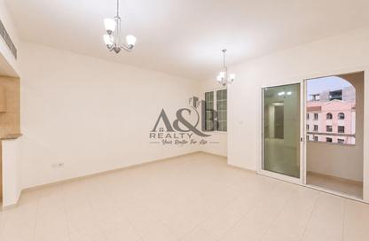 Apartment - Studio - 1 Bathroom for rent in Building Z03 - England Cluster - International City - Dubai