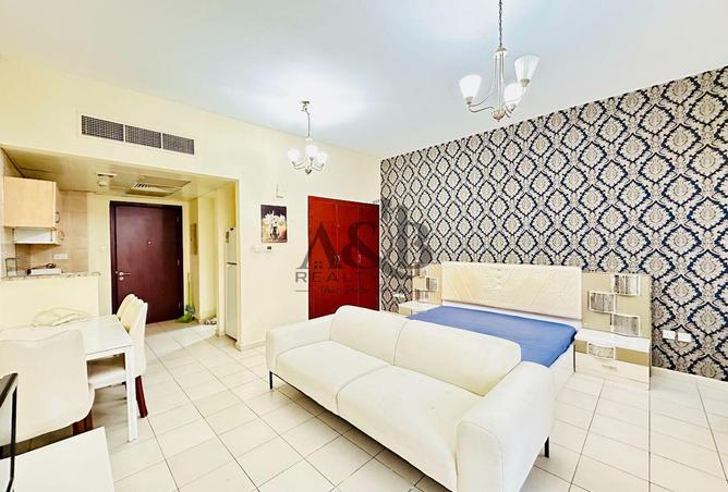 61702553 - Property Image 3