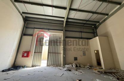 Warehouse - Studio for rent in Al Sajaa Industrial - Al Sajaa - Sharjah