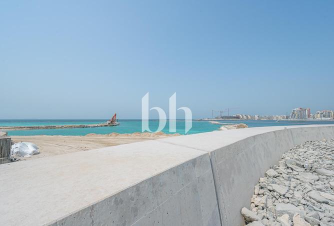132489915 - Property Main Image