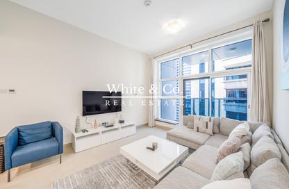 Apartment - 1 - 2 for rent in Marina Arcade Tower - Dubai Marina - Dubai