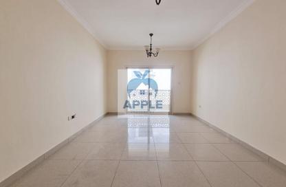 Apartment - 1 - 2 for rent in Muwailih Building - Muwaileh - Sharjah