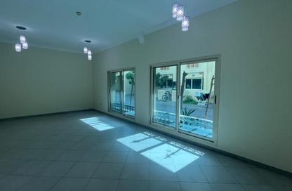 Townhouse - 3 - 3 for rent in Jumeirah 1 - Jumeirah - Dubai