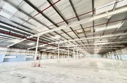 Warehouse - Studio - 6 Bathrooms for rent in Freezone South - Jebel Ali Freezone - Jebel Ali - Dubai