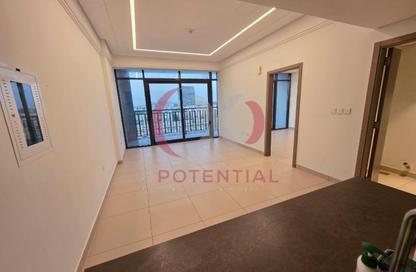 Apartment - 1 - 2 for rent in Sunrise Legend - Arjan - Dubai