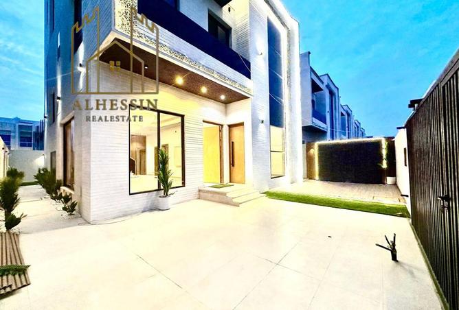 81130390 - Property Image 3