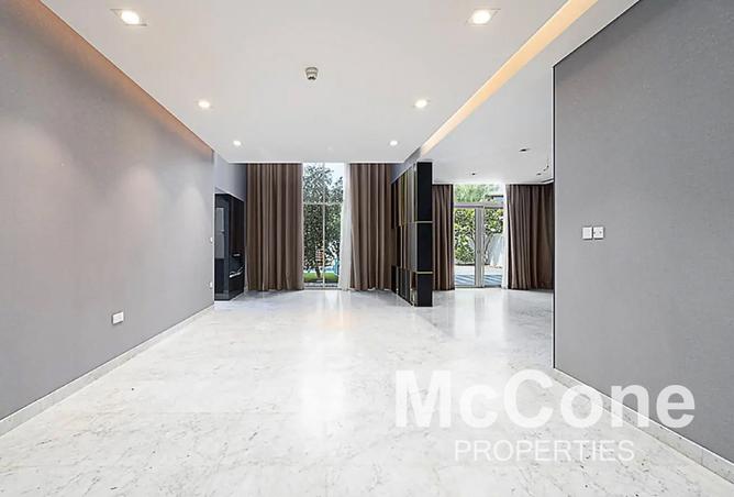 135647993 - Property Image 3