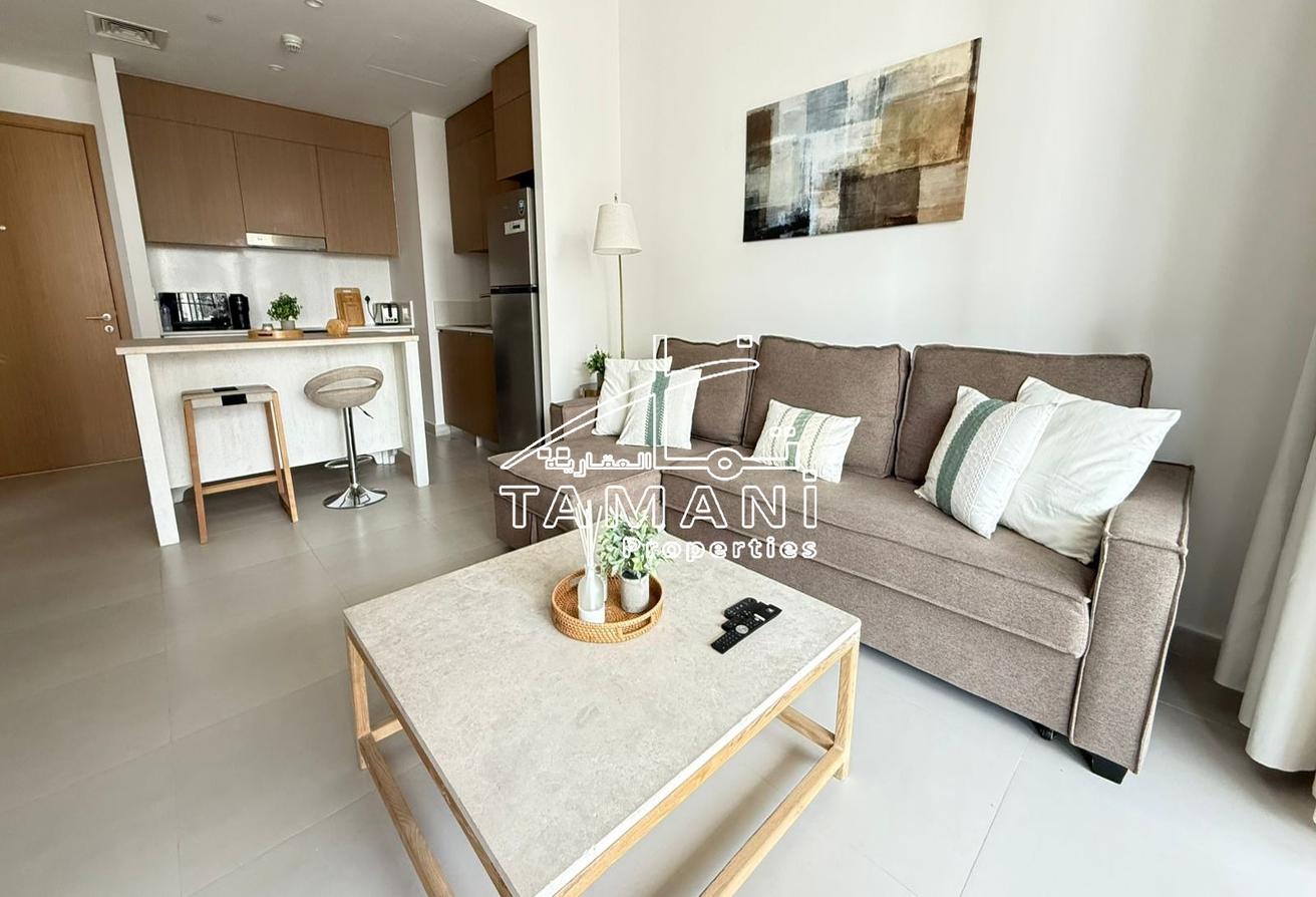 Modern Fully Furnished 1BR | Premium Creek Living photo 5