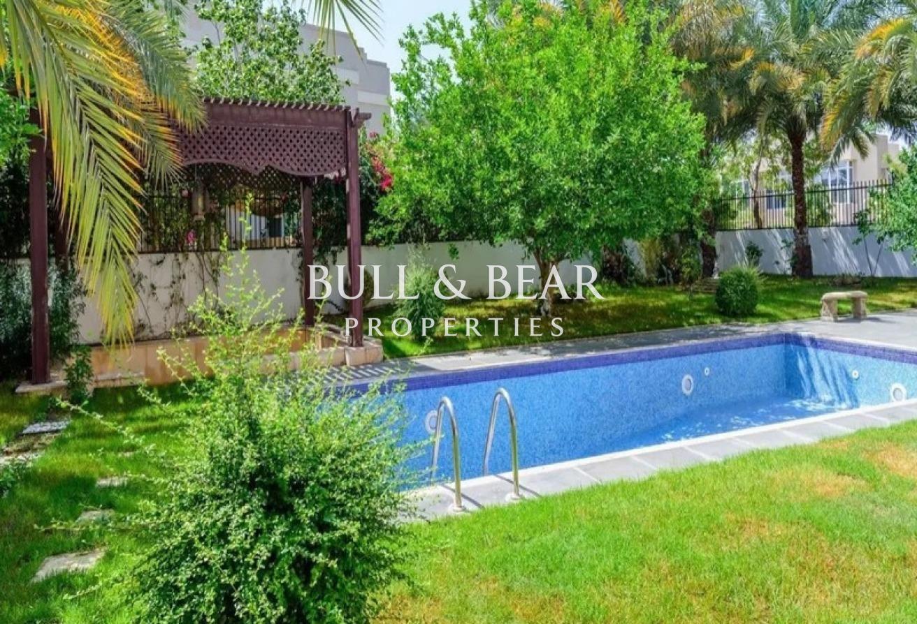 Traditional 6BR l Maid+Driver Room l Private Pool photo 4