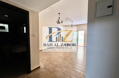 Apartment - 1 - 2 for rent in Muwailih Building - Muwaileh - Sharjah