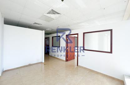 Office Space - Studio - 1 for rent in Churchill Executive Tower - Churchill Towers - Business Bay - Dubai