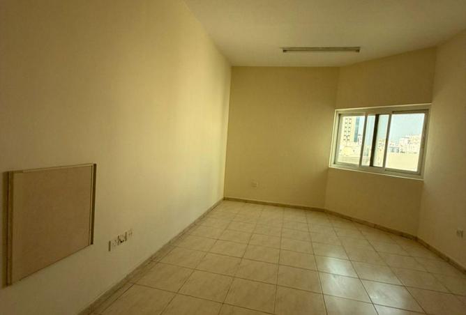87034427 - صورة العقار 2