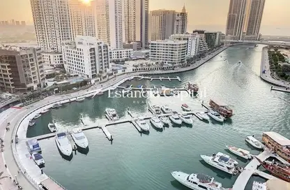 Apartment - 2 Bedrooms - 3 Bathrooms for rent in Stella Maris - Dubai Marina - Dubai