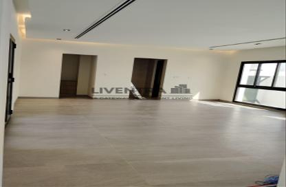 Villa - 4 - 6 for rent in Al Aweer - Dubai