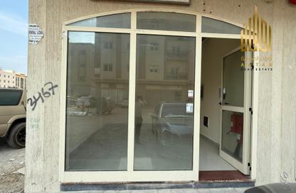 Shop - Studio for rent in Muwaileh Commercial - Sharjah